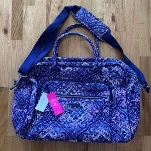 Vera Bradley weekender bag